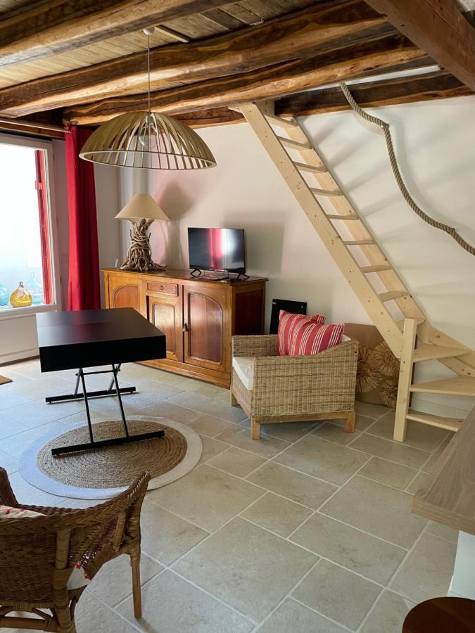 La Meffrais 1741 Bed and Breakfast Dinan Exteriör bild