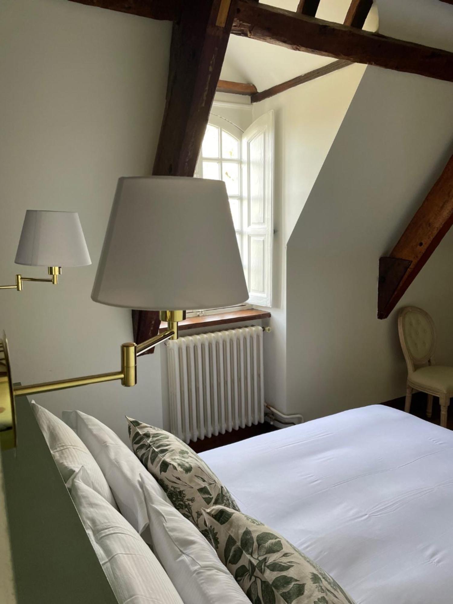 La Meffrais 1741 Bed and Breakfast Dinan Rum bild